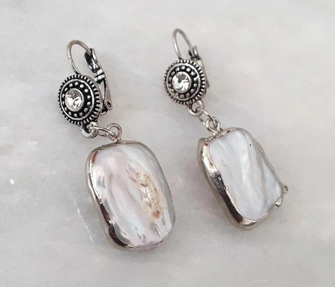 oorbellen hangers zilver met strass en zoetwaterparel